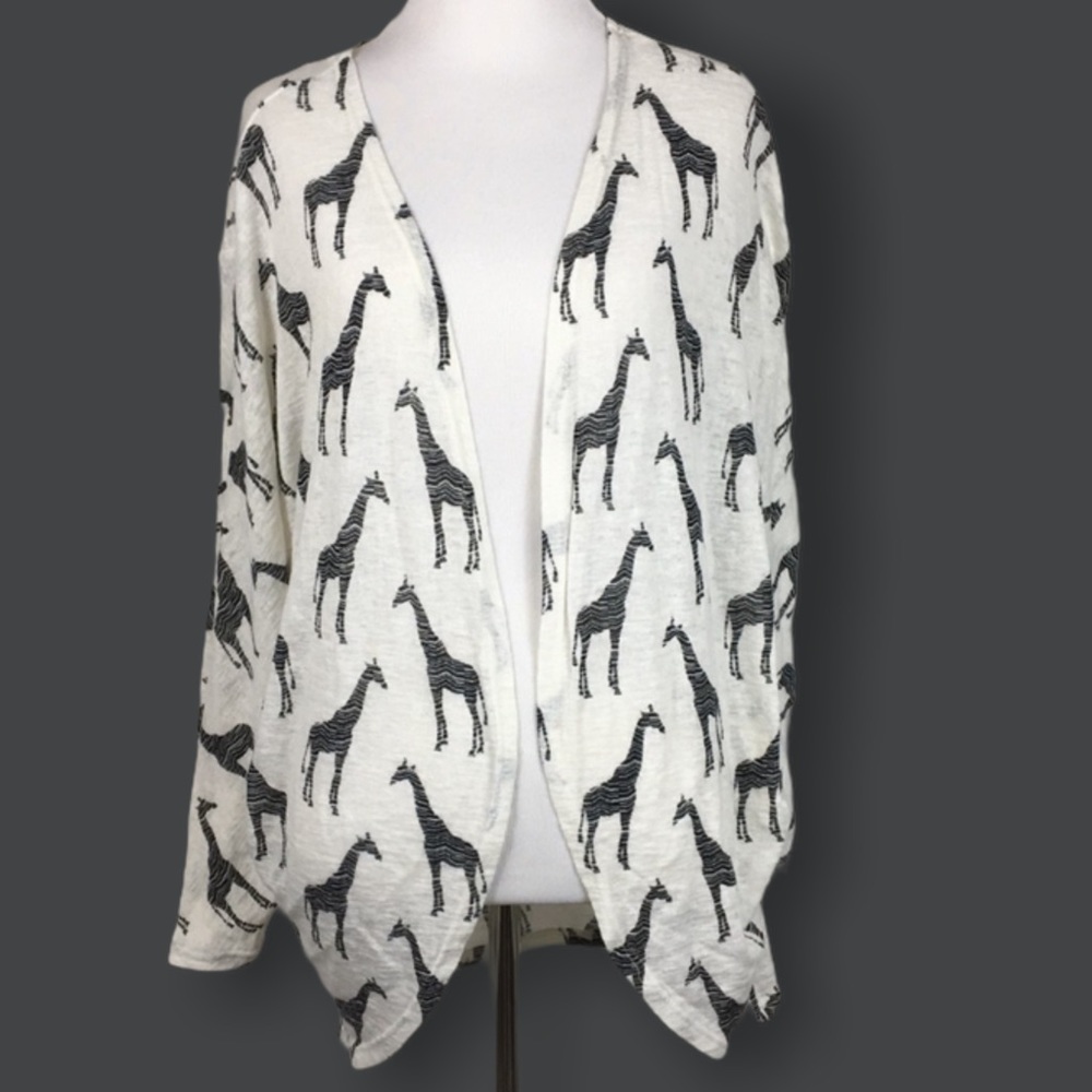 Open cardigan Lightweight Sweater W Giraffes. Sm